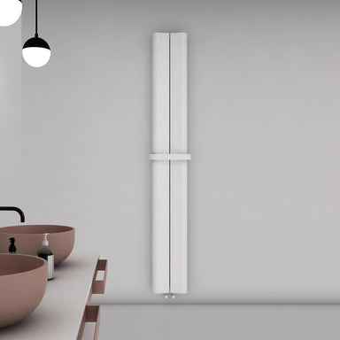 Carisa Curvy Bath Aluminium Radiator in a bathroom space